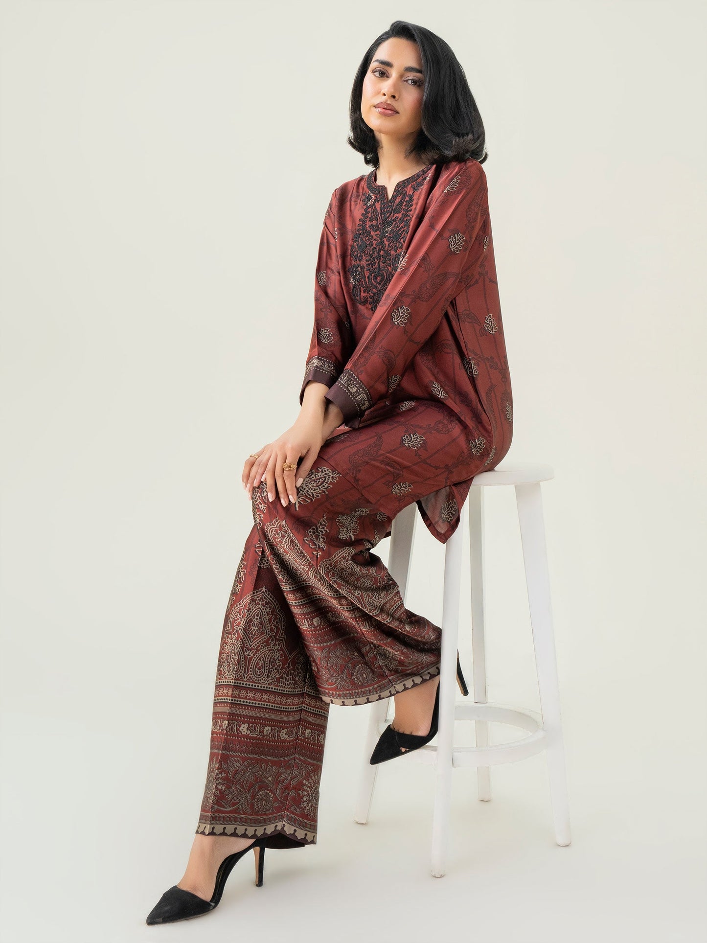 2 Piece Silk Suit-Embroidered (Pret)