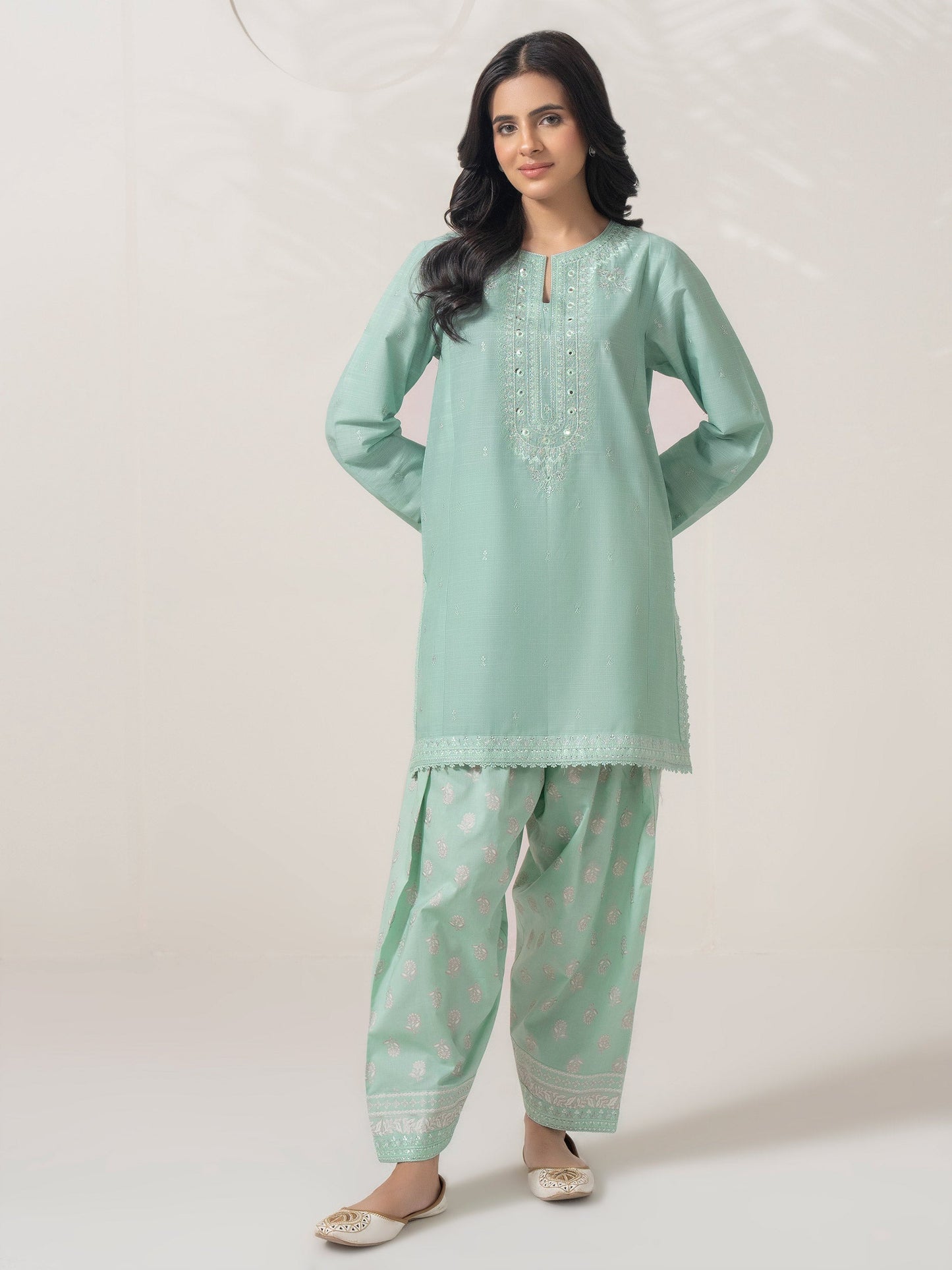 2 Piece Lawn Suit-Embroidered (Pret)