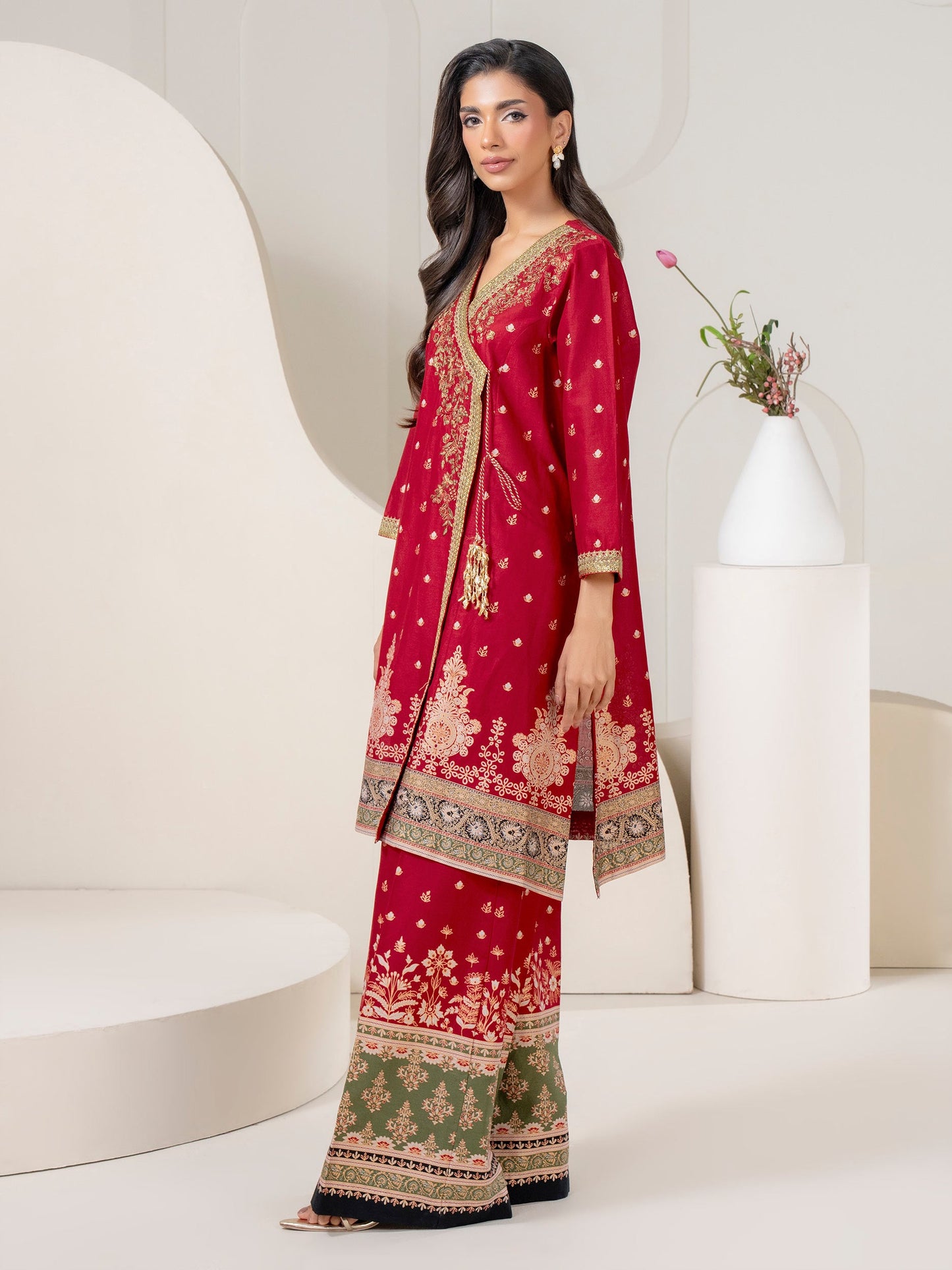 2 Piece Lawn Suit-Embroidered (Pret)