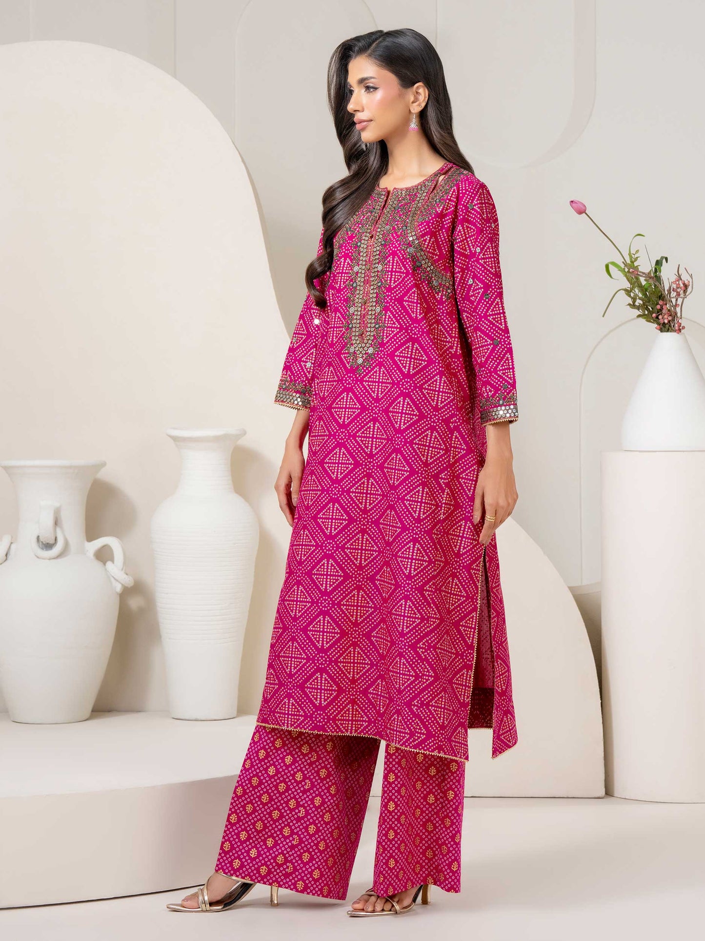 2 Piece Lawn Suit-Embroidered (Pret)
