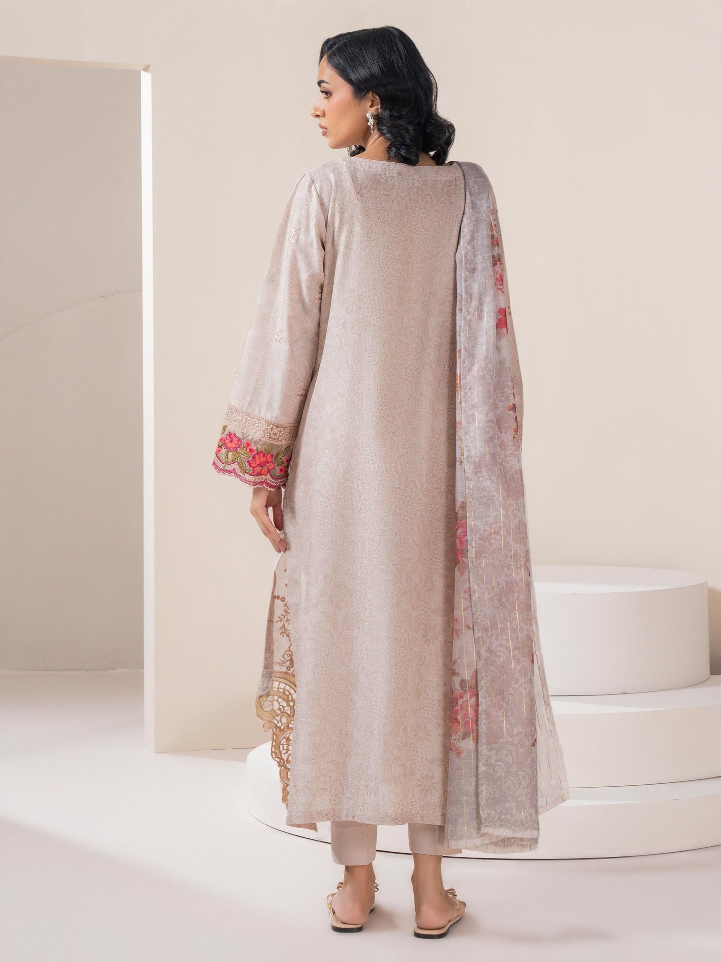 3 Piece Lawn Suit-Embroidered (Pret)