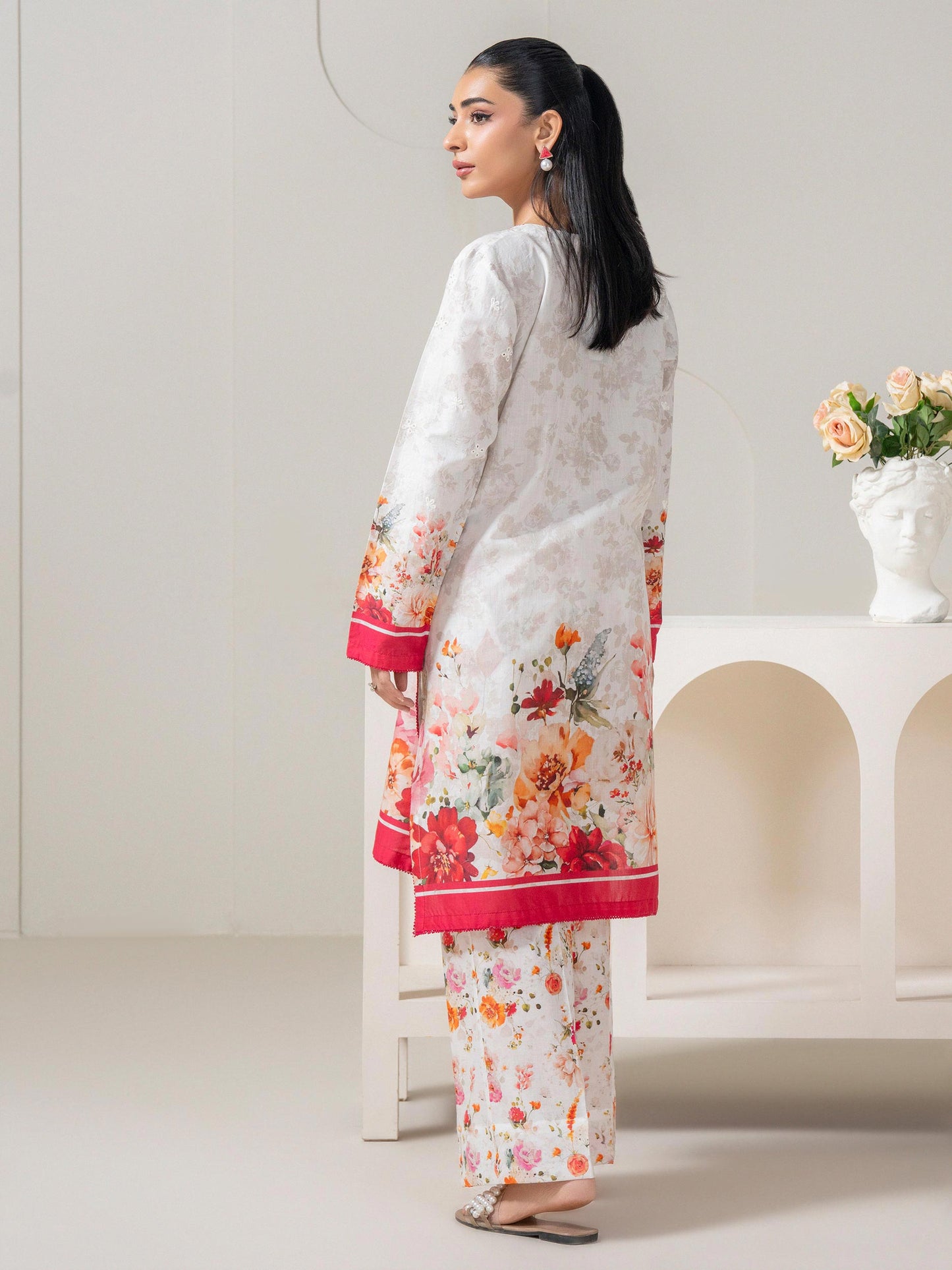 2 Piece Lawn Suit-Embroidered (Pret)