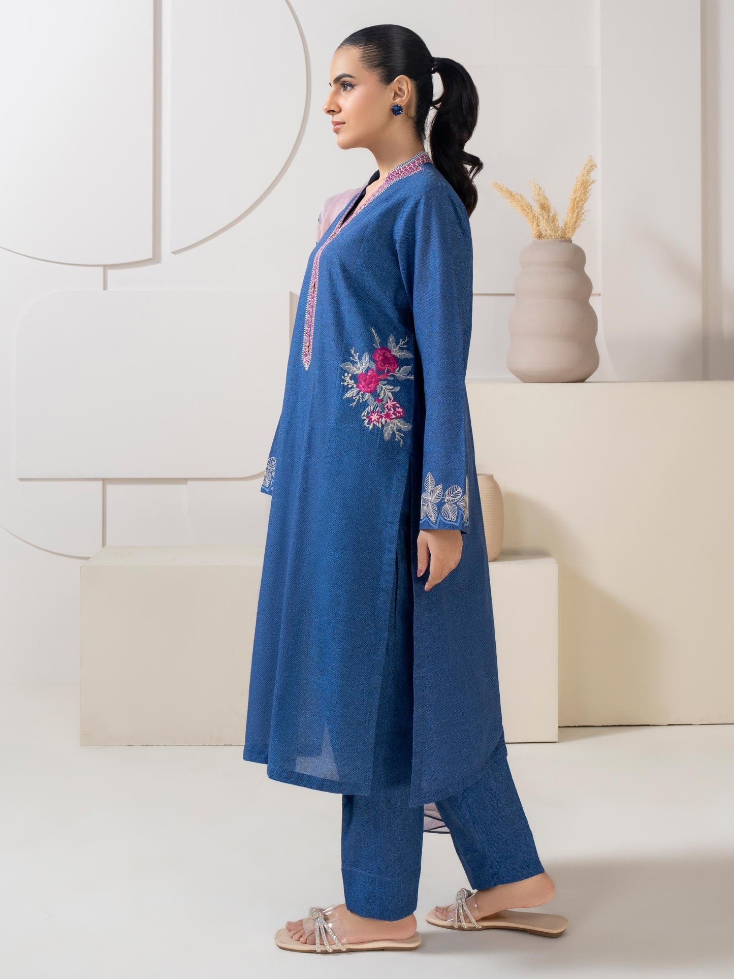 3 Piece Lawn Suit-Embroidered (Pret)