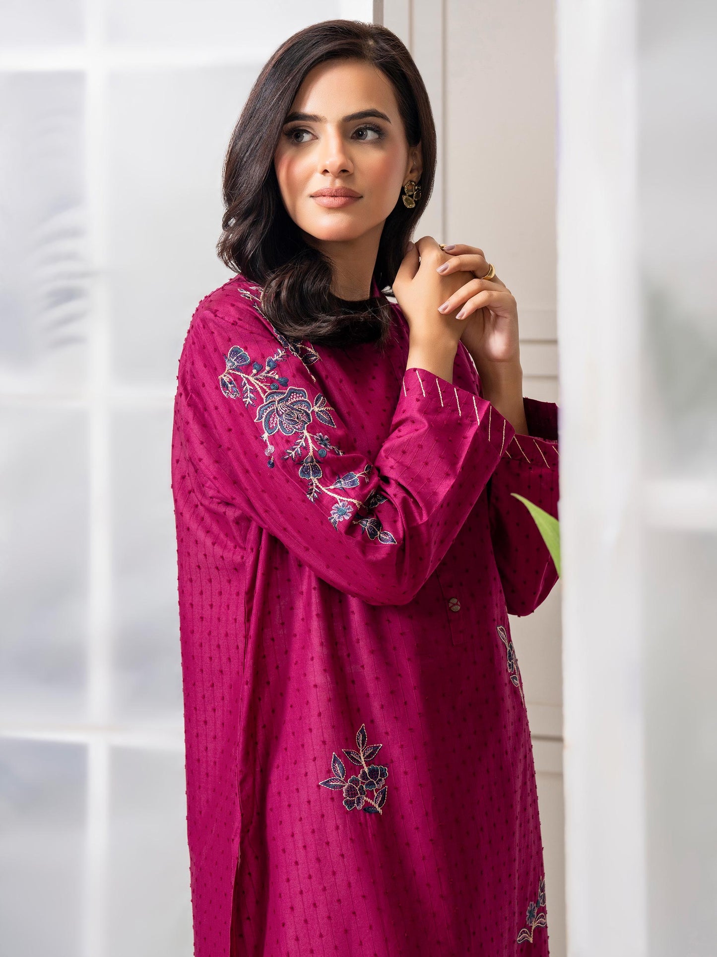 Lawn Shirt-Embroidered (Pret)