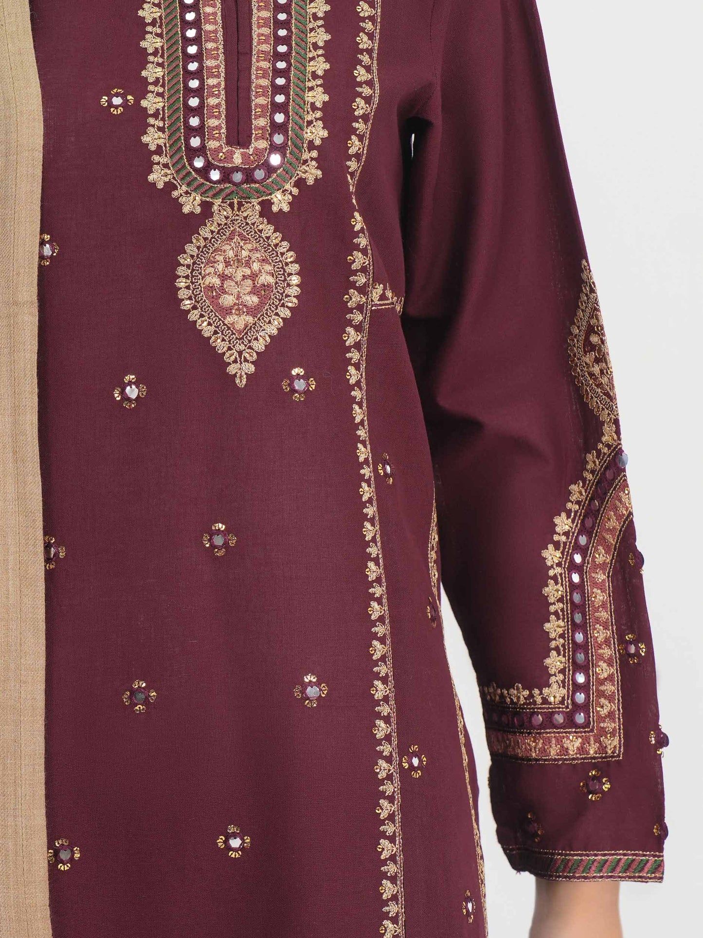 3-Piece Khaddar Suit-Embroidered (Pret)