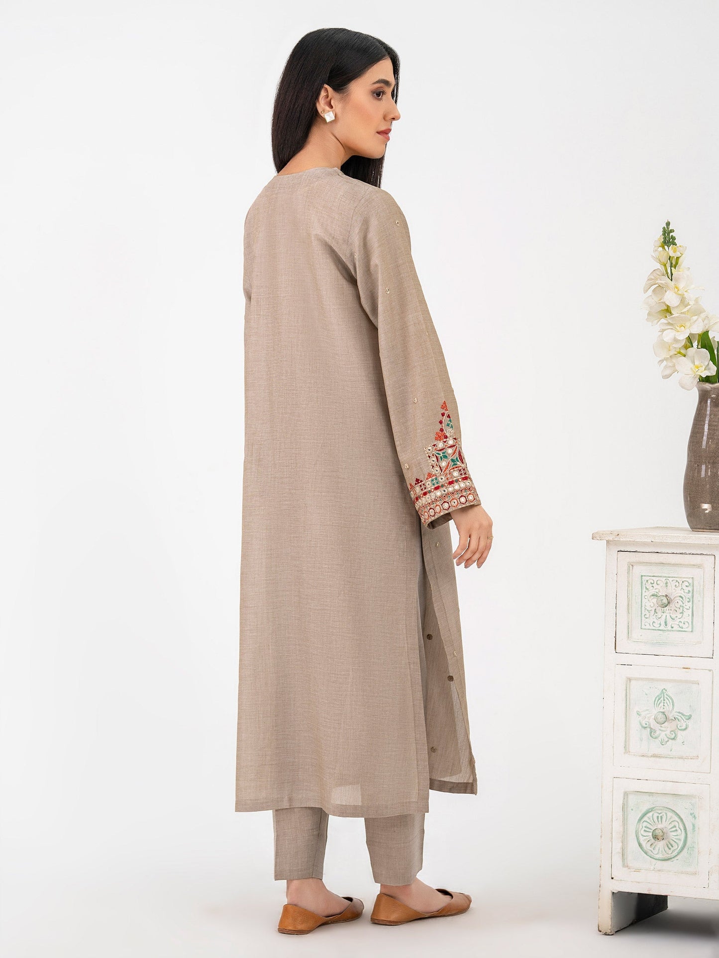 2 Piece Yarn Dyed Suit-Embroidered (Pret)