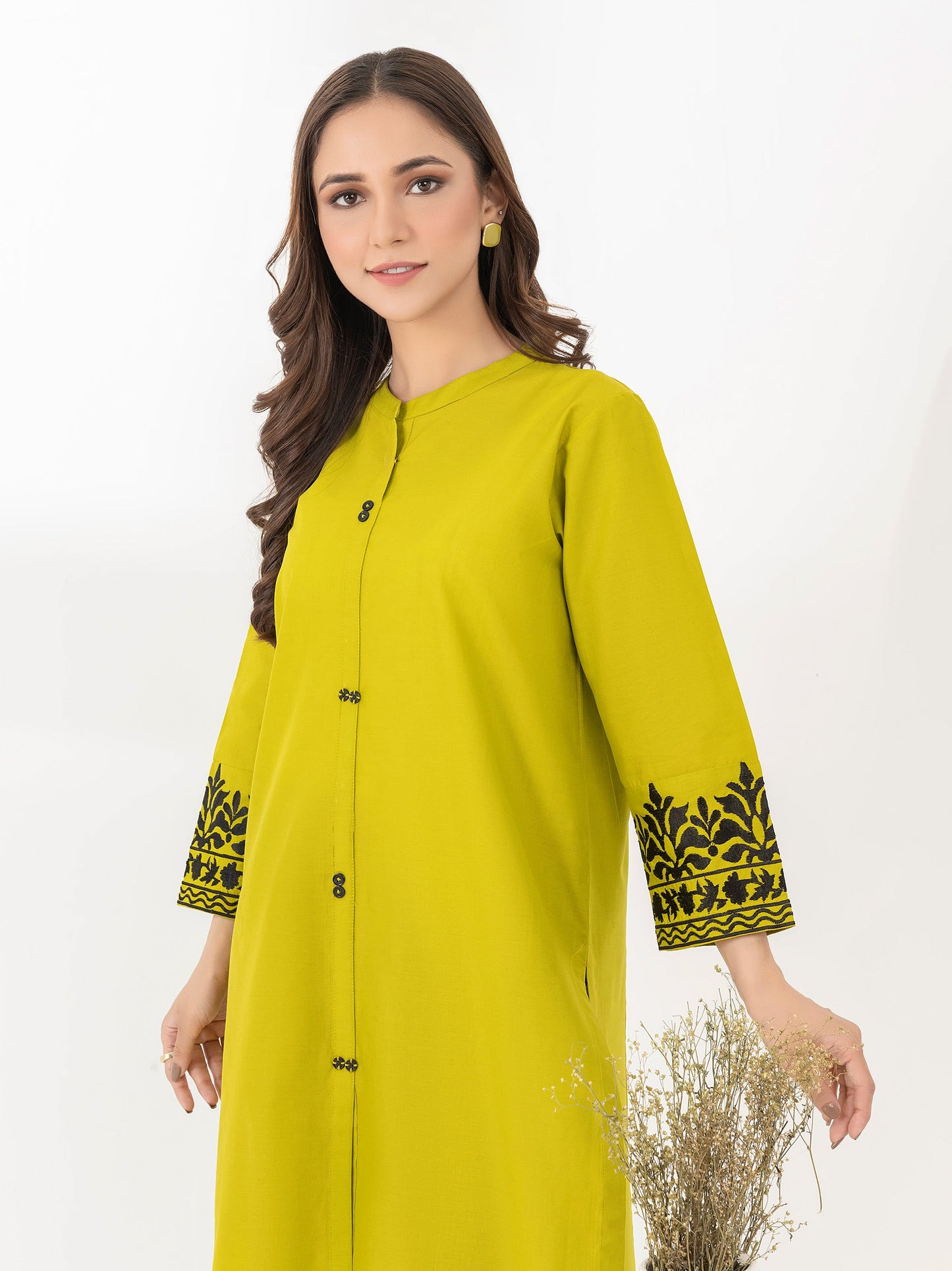 2 Piece Lawn Suit-Embroidered (Pret)