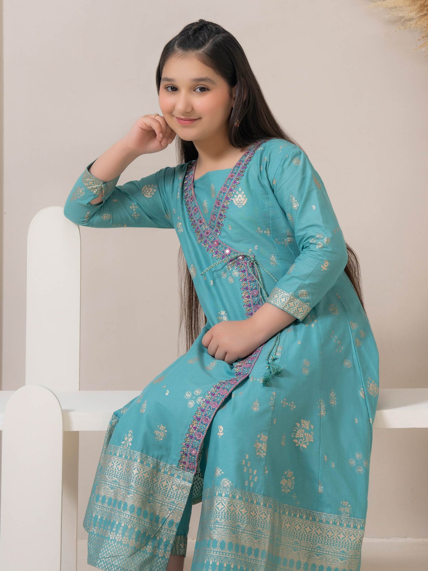 2 Piece Lawn Suit-Embroidered