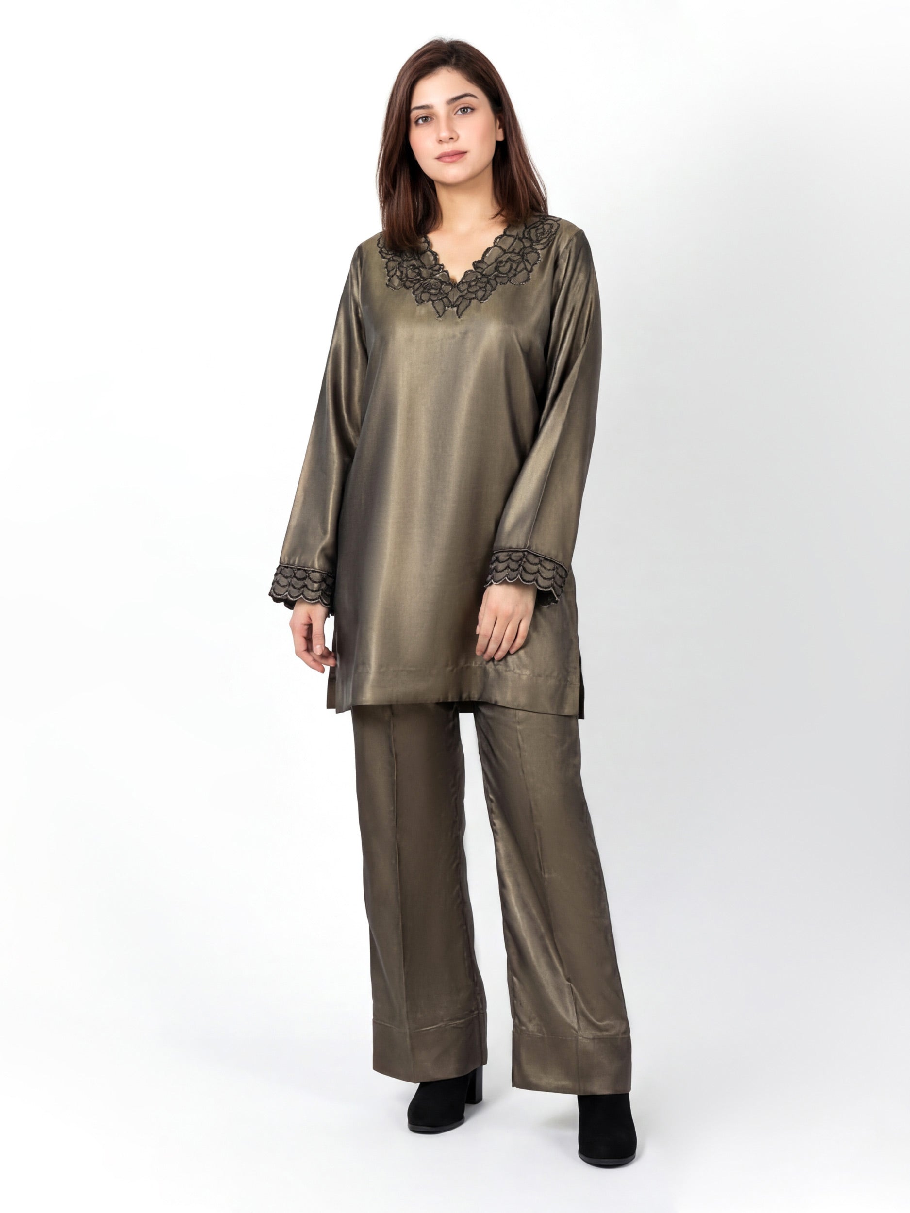 silk-co-ord-set--embroidered