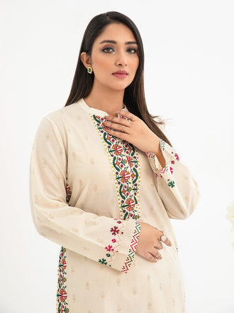 2-piece-lawn-suit-embroidered(pret)