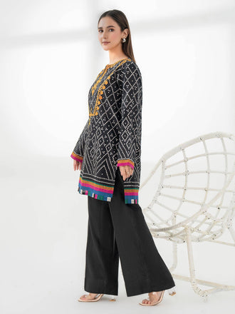 lawn-kurti-embroidered-(pret)