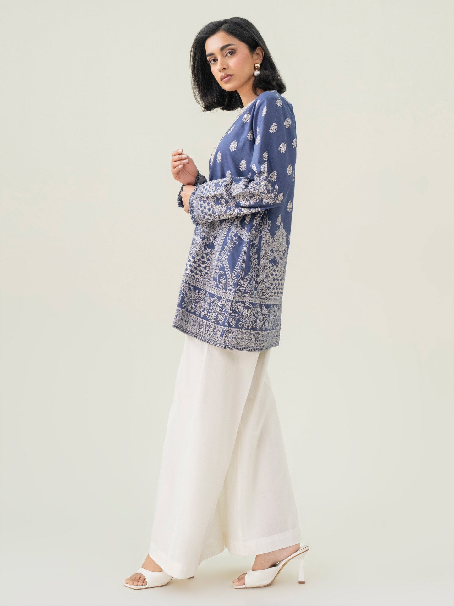 Lawn Kurti-Embroidered (Pret)