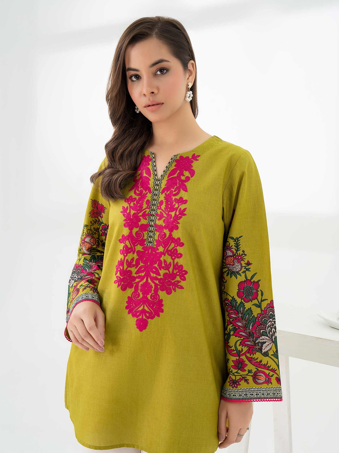 Cambric Kurti-Embroidered (Pret)