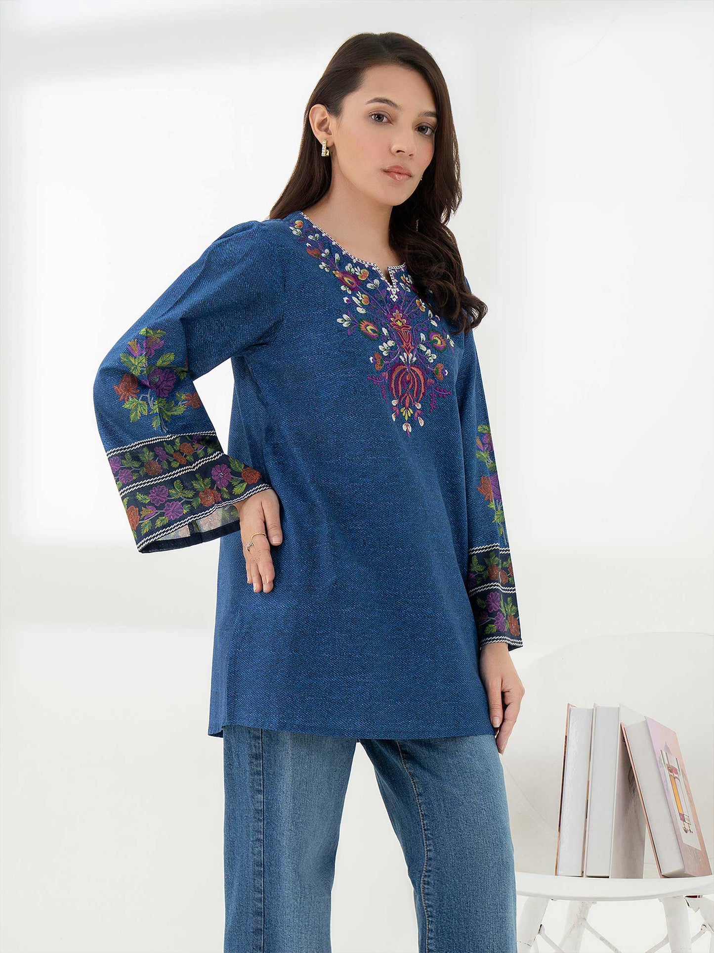 Cambric Kurti-Embroidered (Pret)