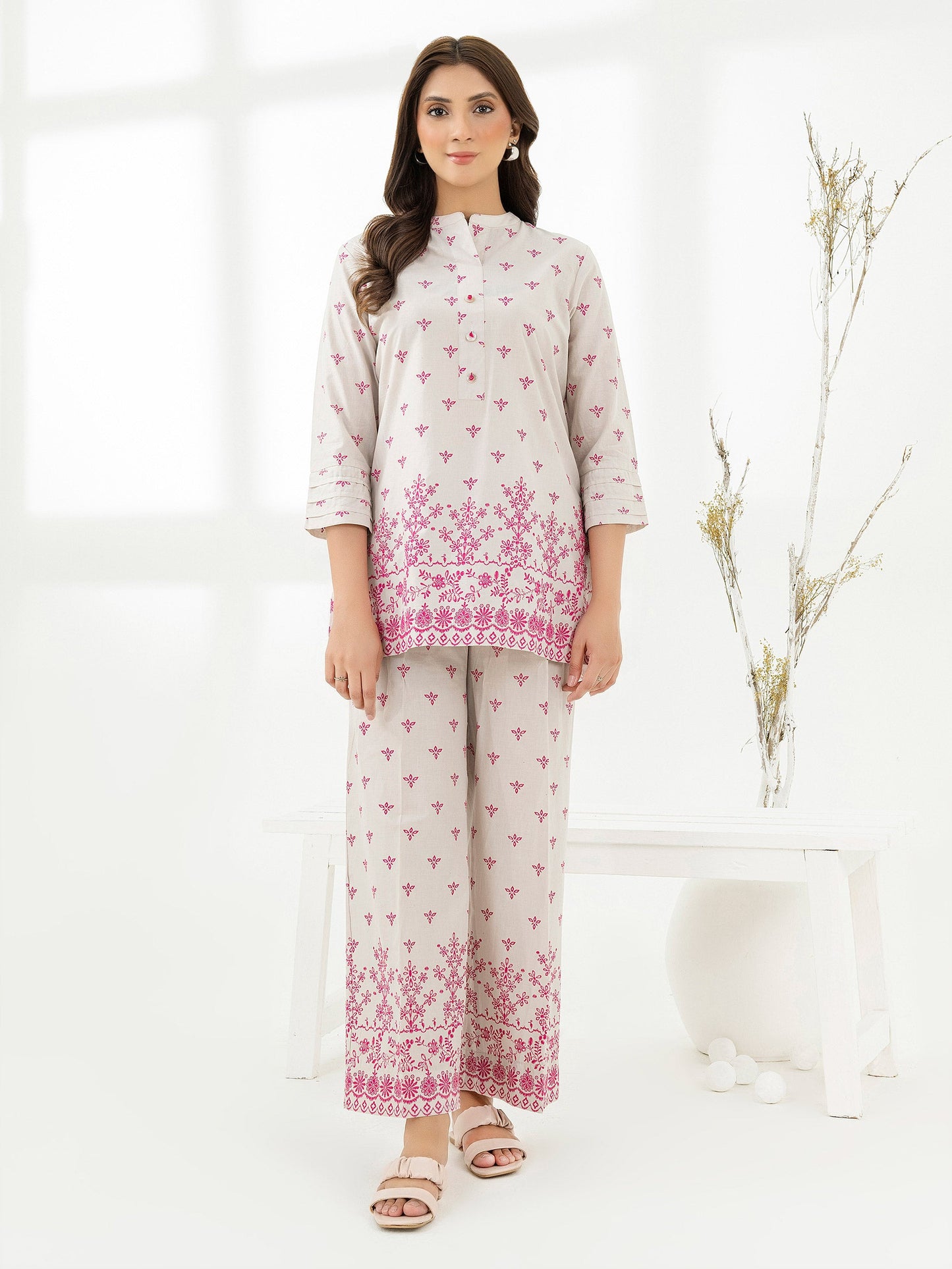 2 Piece Lawn Suit-Embroidered (Pret)