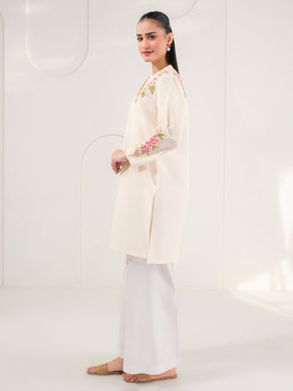 lawn-kurti-embroidered-(pret)