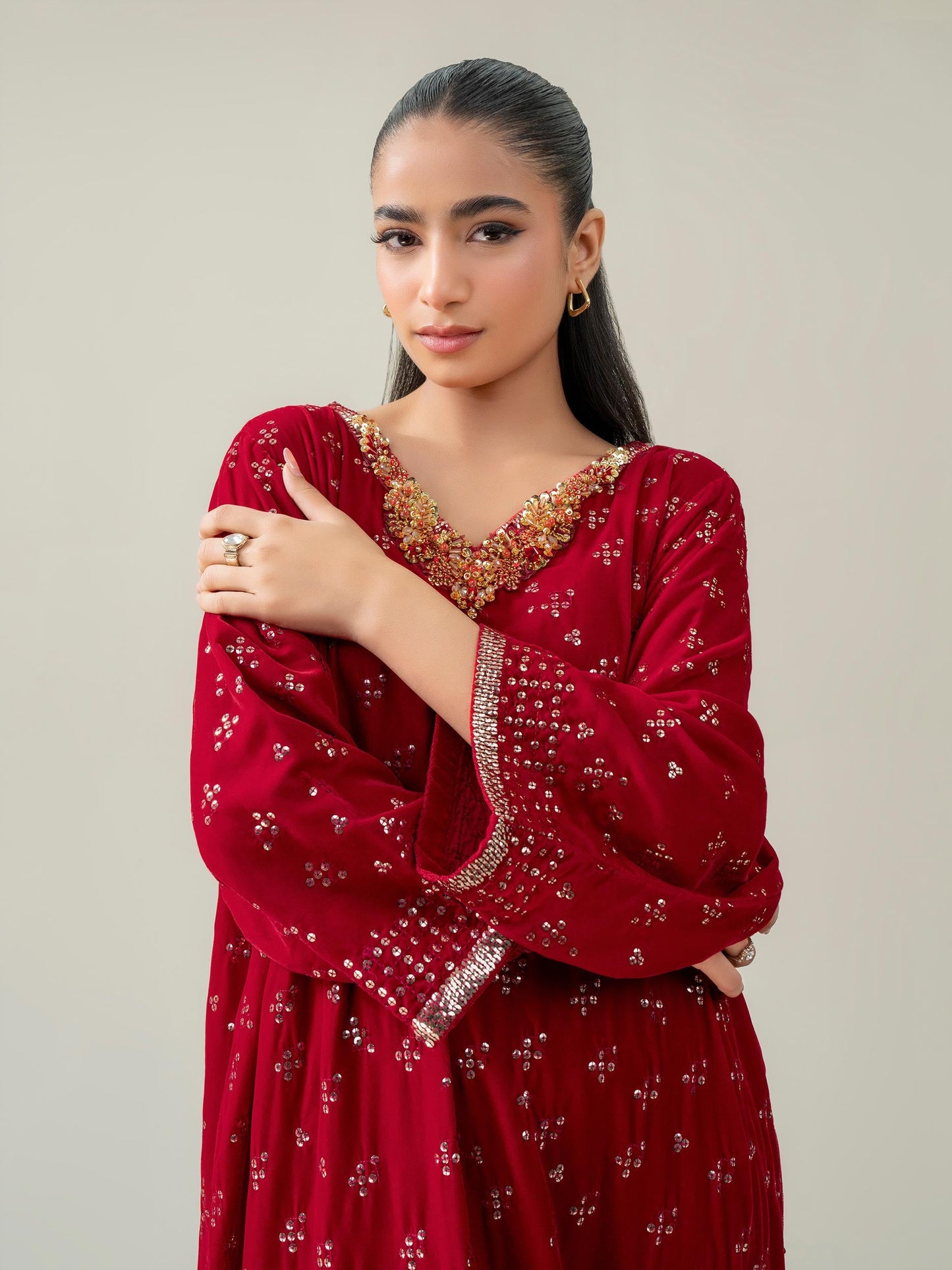 Velvet Kaftan-Embroidered (Pret)