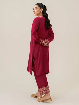 2-piece-velvet-suit-embroidered-(pret)