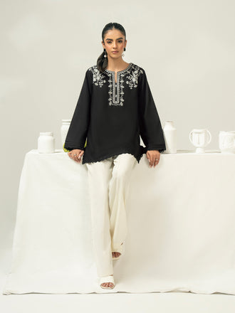 cambric-kurti-embroidered-(pret)
