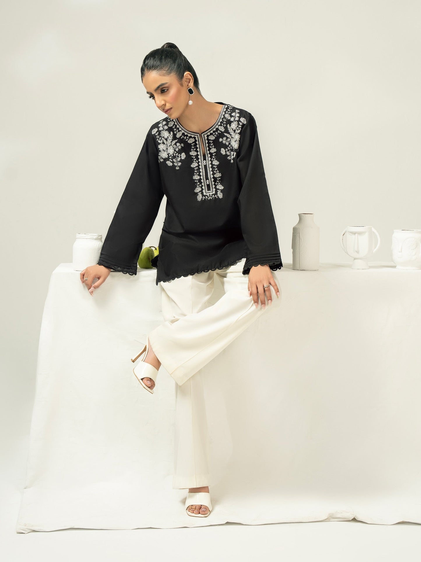Cambric Kurti-Embroidered (Pret)