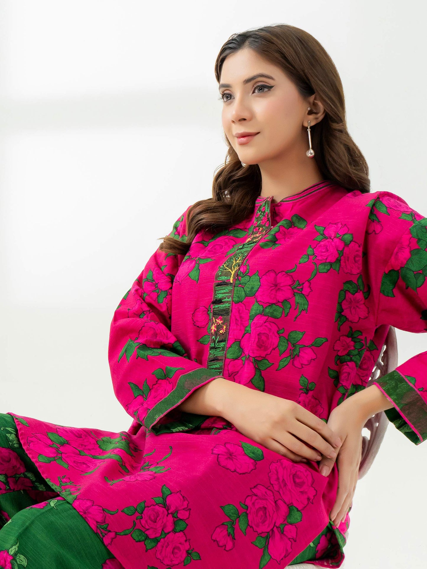 2 Piece Khaddar Suit-Printed (Pret)