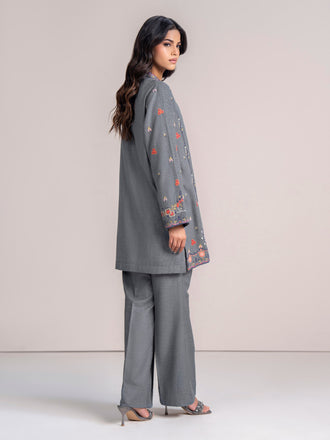 yarn-dyed-co-ord--embroidered