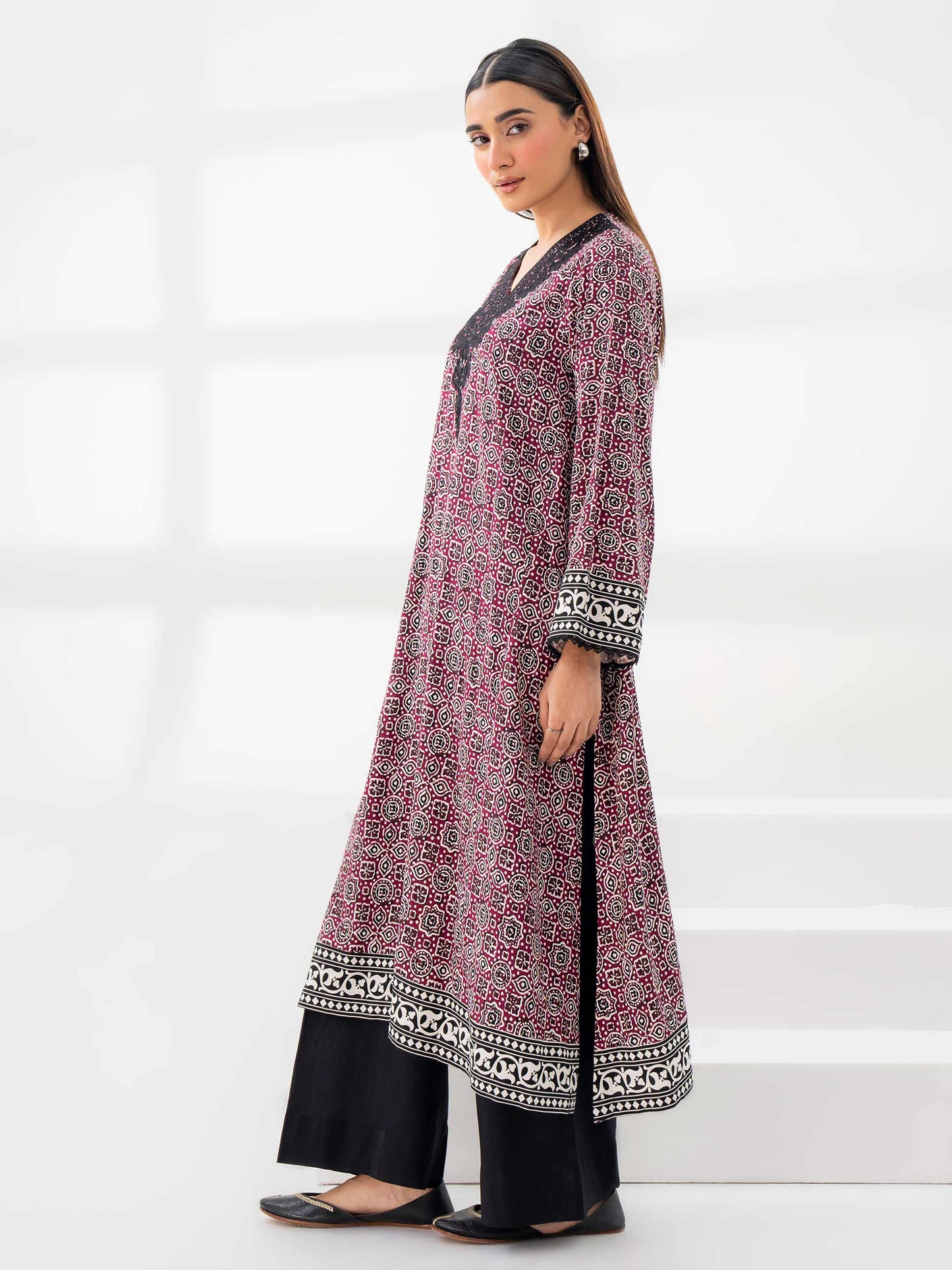 Linen Shirt-Embroidered (Pret)