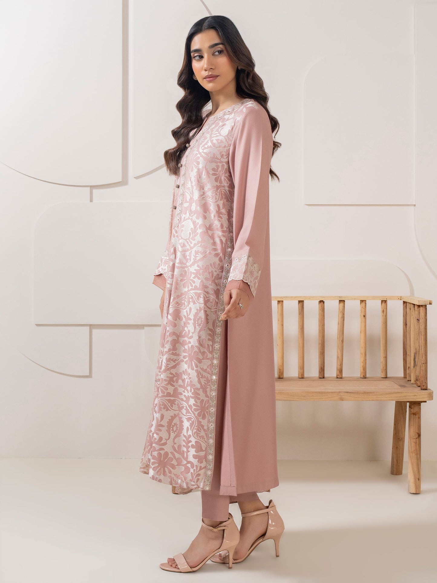 3 Piece Crepe Suit-Embroidered (Pret)