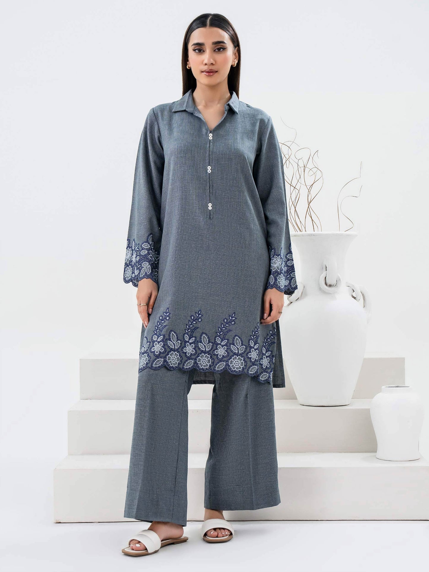 2 Piece Yarn Dyed Suit-Embroidered (Pret)