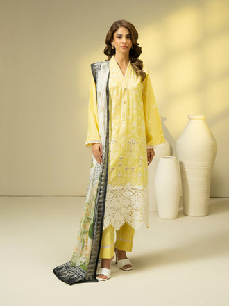 3-piece-cambric-suit-embroidered-(pret)