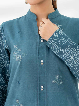 2-piece-khaddar-suit-embroidered-(pret)