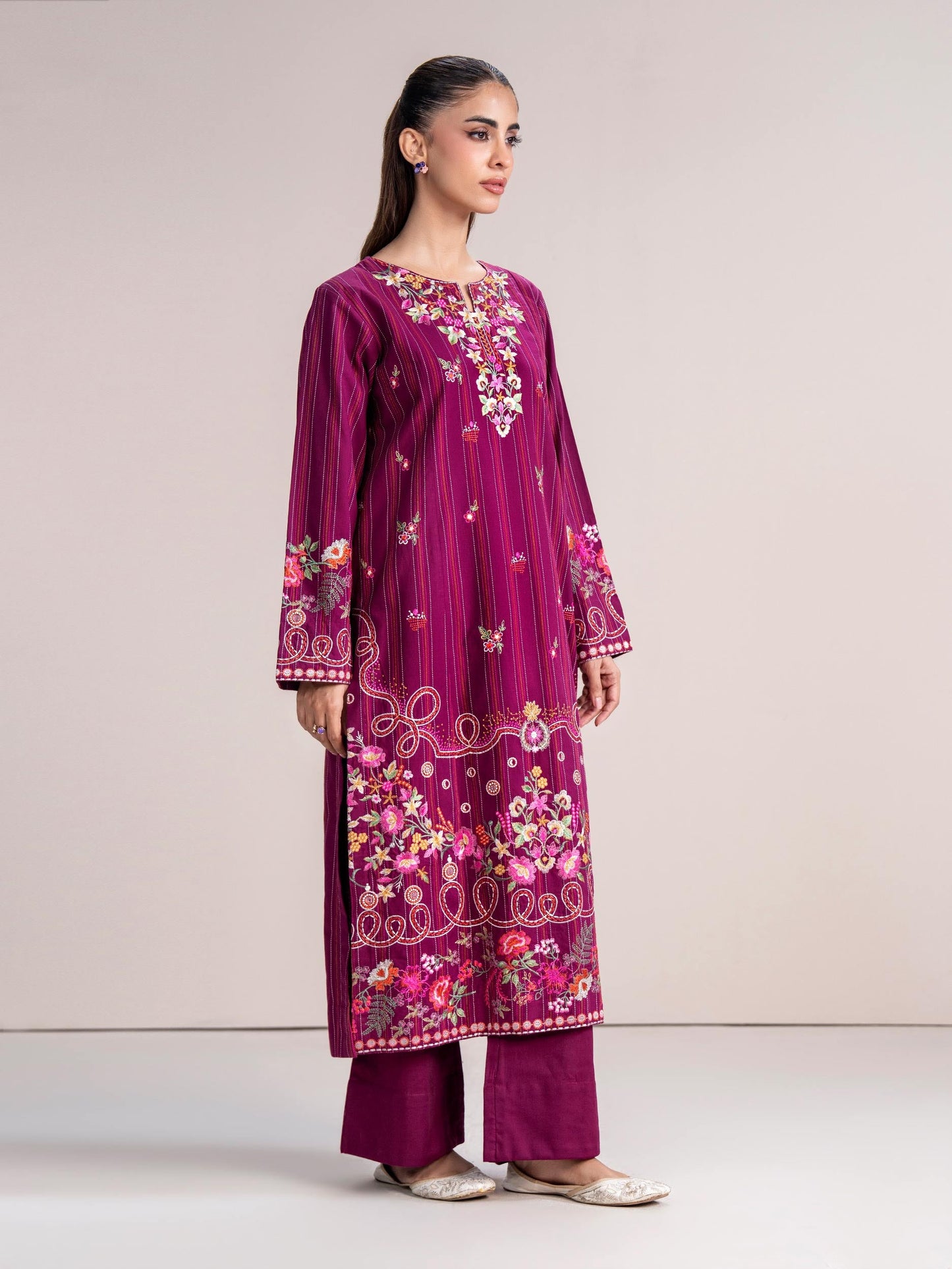 2 Piece Yarn Dyed Suit- Embroidered (Pret)
