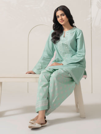 2-piece-lawn-suit-embroidered-(pret)