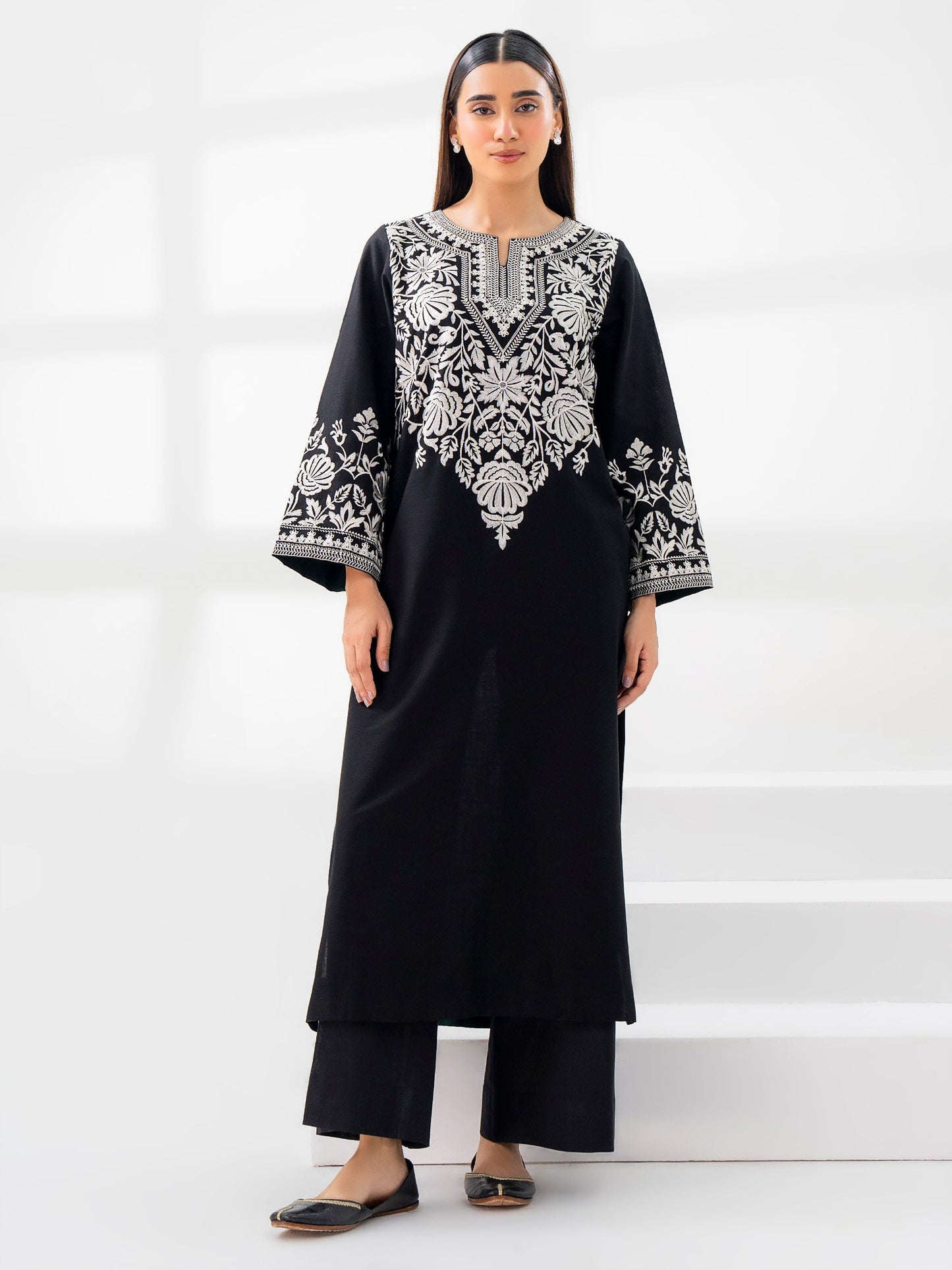 Khaddar Shirt-Embroidered (Pret)