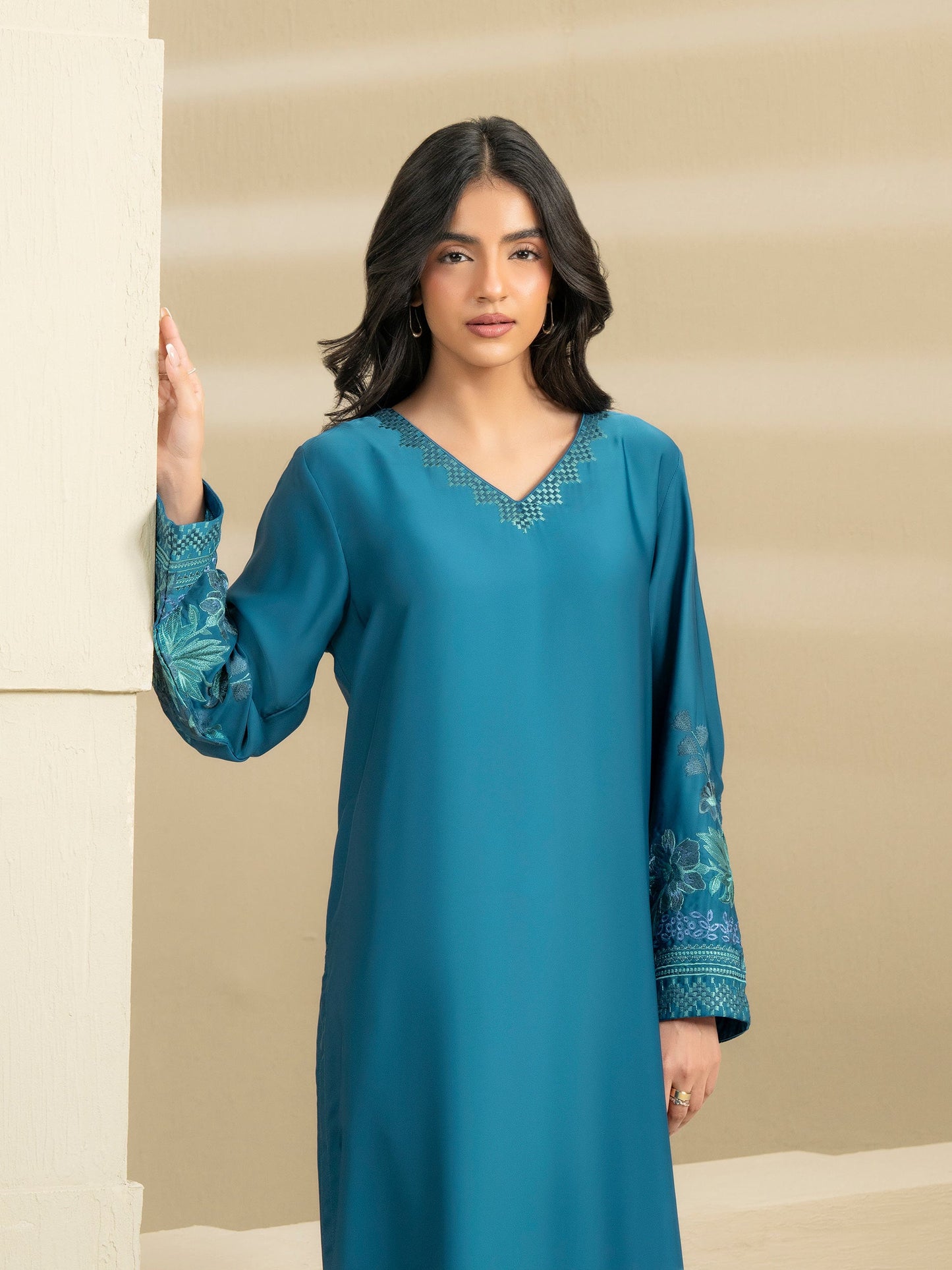 2 Piece Silk Suit-Embroidered (Pret)