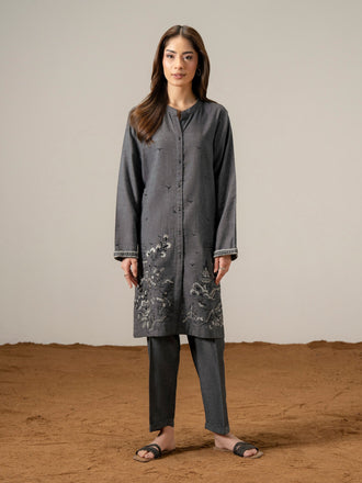 2-piece-yarn-dyed-suit-embroidered-(pret)