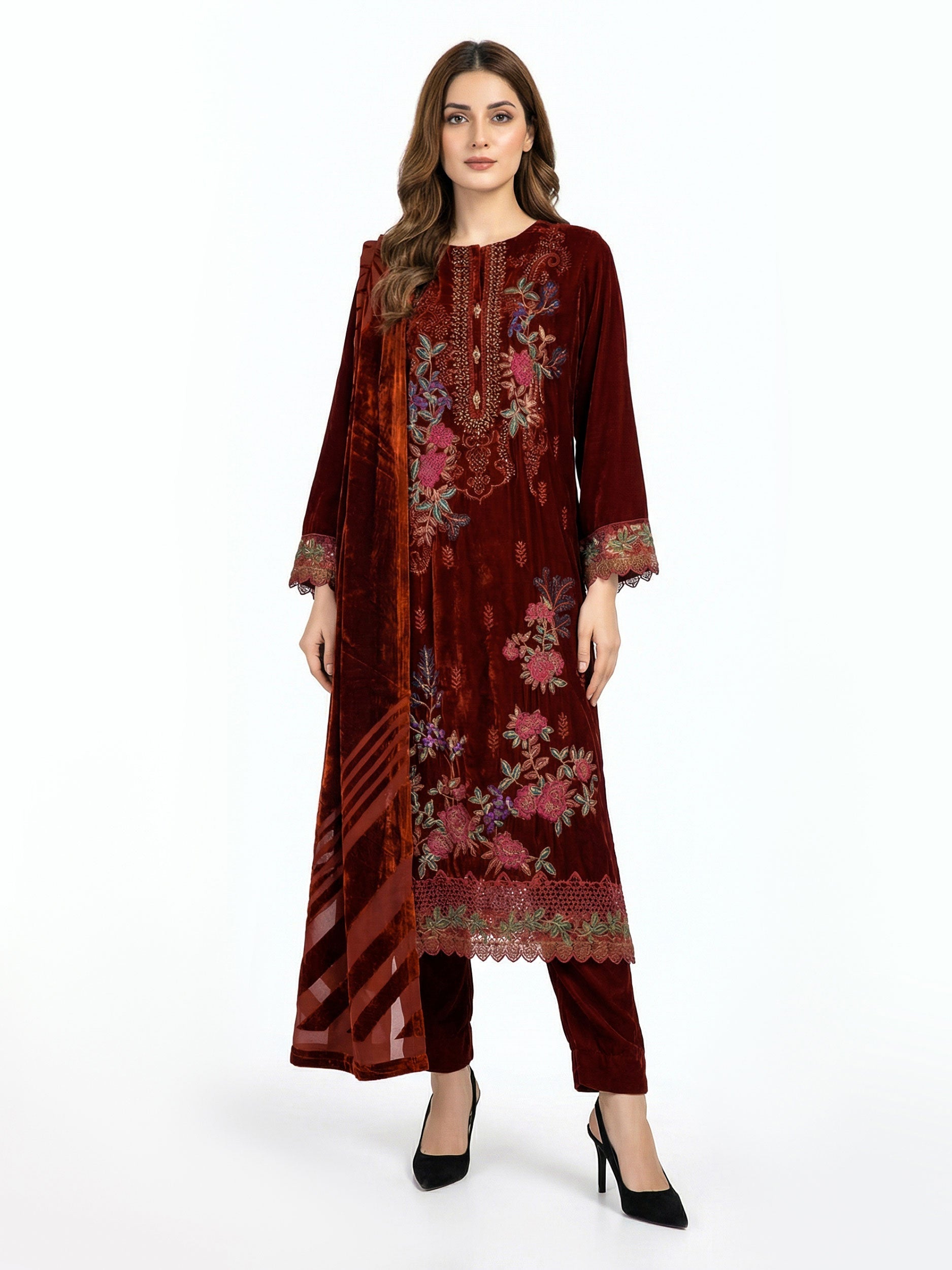 3-piece-velvet-suit--embroidered-(pret)