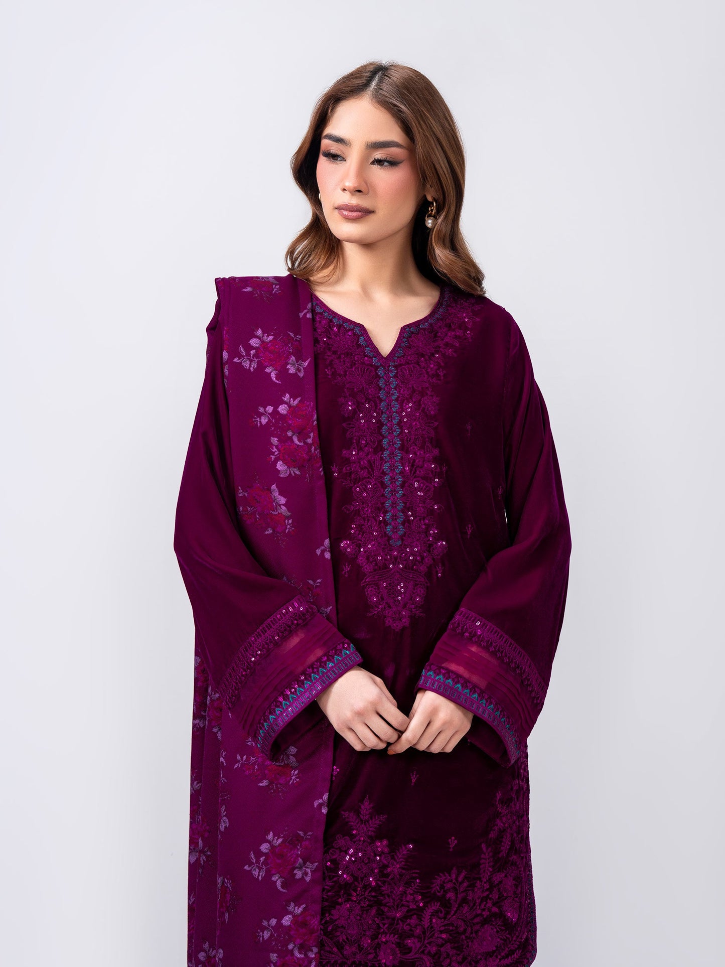 3 Piece Velvet Suit- Embroidered (Pret)