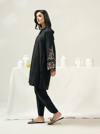 2-piece-jacquard-suit-embroidered-(pret)