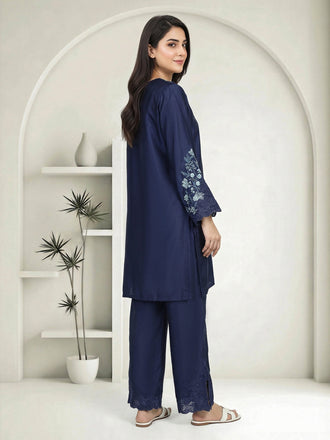 2-piece-silk-suit--embroidered-(pret)