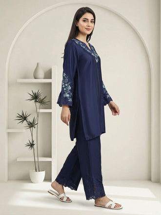 2-piece-silk-suit--embroidered-(pret)
