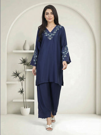 2-piece-silk-suit--embroidered-(pret)