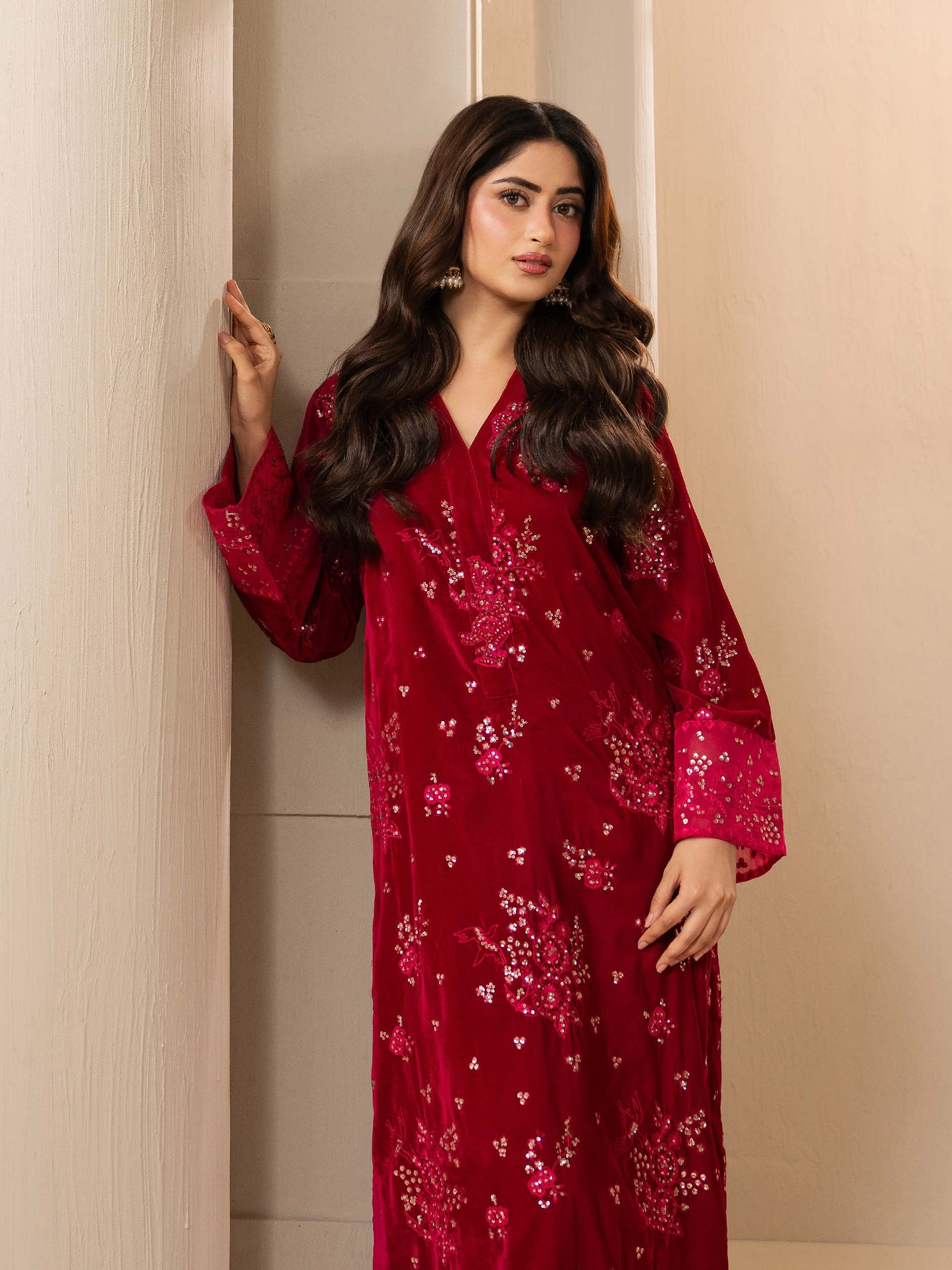 2 Piece Velvet Suit-Embroidered (Pret)