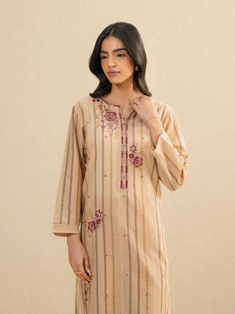 2-piece-yarn-dyed-suit-embroidered-(pret)