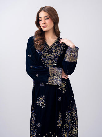 2-piece-velvet-suit--embroidered-(pret)