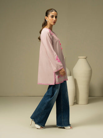 yarn-dyed-kurti-embroidered-(pret)