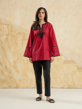 cambric-kurti-embroidered-(pret)