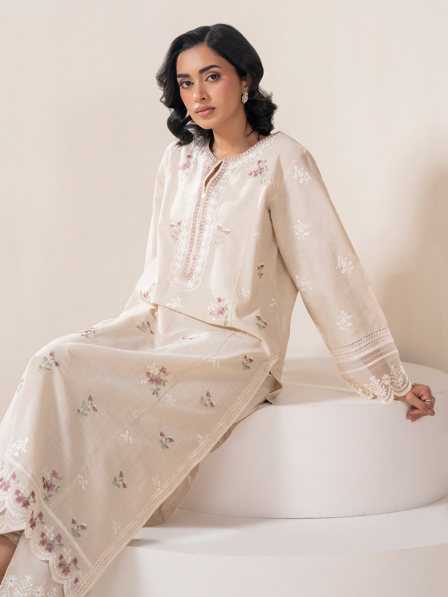 2 Piece Lawn Suit-Embroidered (Pret)