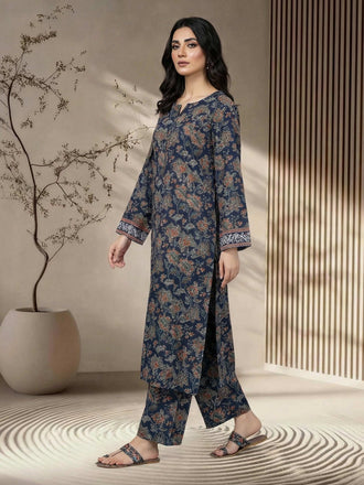 2-piece-viscose-suit--embroidered-(pret)