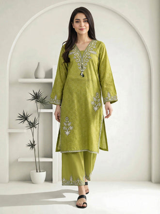 2-piece-lawn-suit--embroidered-(pret)